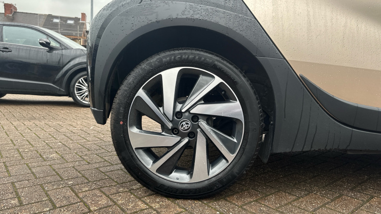 Toyota Aygo X 1.0 VVT-i Edge 5dr Petrol Hatchback